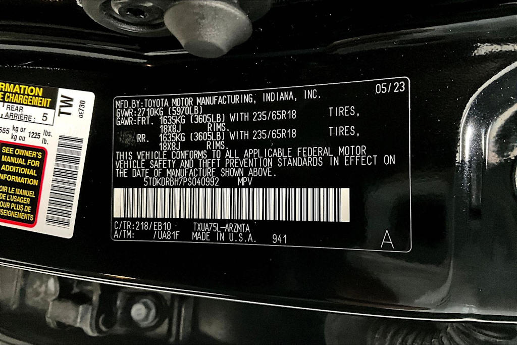 Thumbnail: 2023 Toyota Highlander - 20