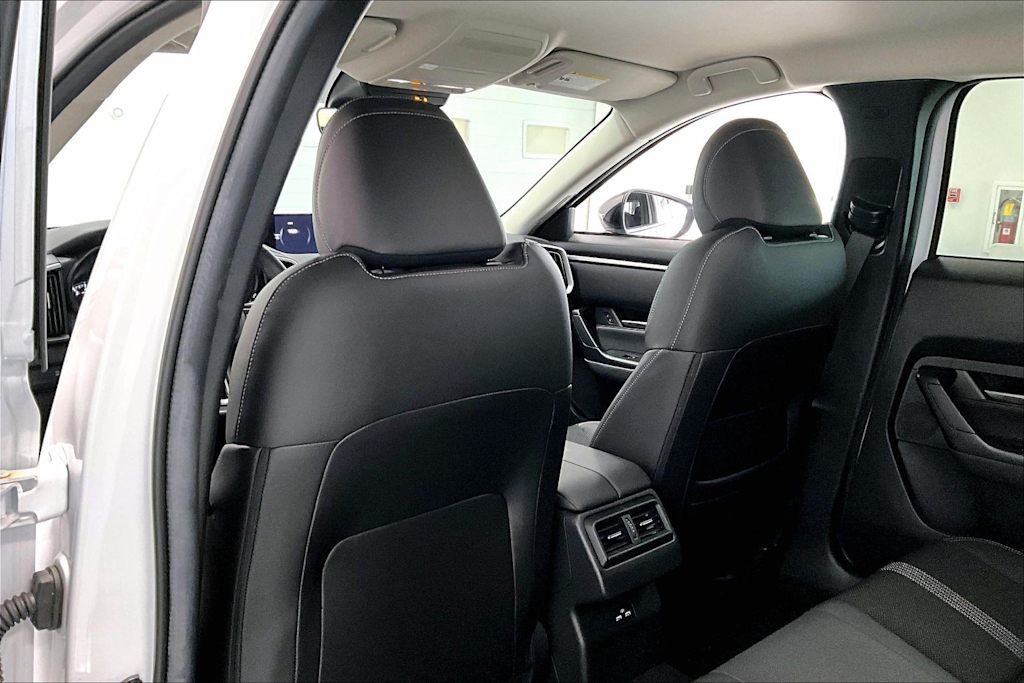 Thumbnail: 2024 Mazda CX-50 - 12
