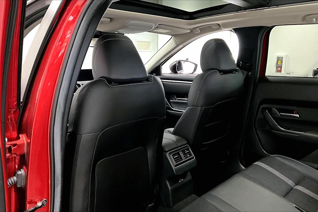 Thumbnail: 2024 Mazda CX-50 - 12