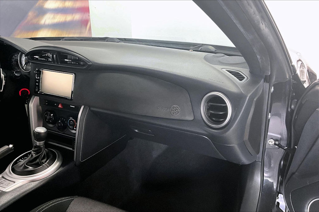 Thumbnail: 2017 Toyota 86 - 21