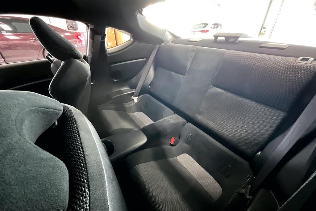 Thumbnail: 2017 Toyota 86 - 26