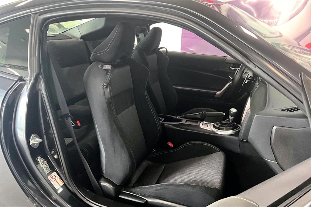 Thumbnail: 2017 Toyota 86 - 11