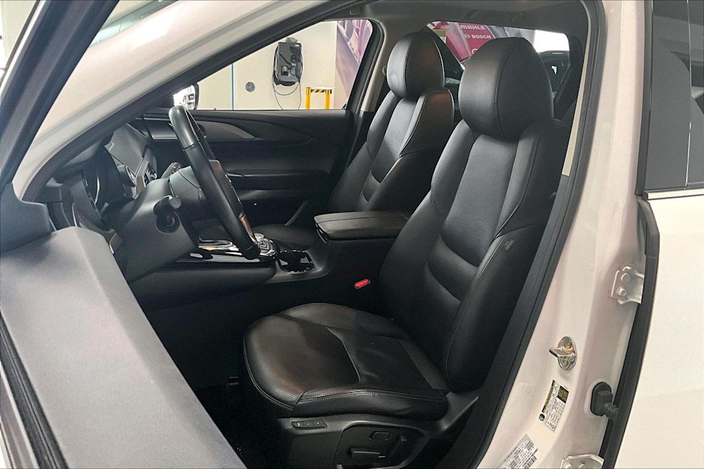 Thumbnail: 2023 Mazda CX-9 - 10