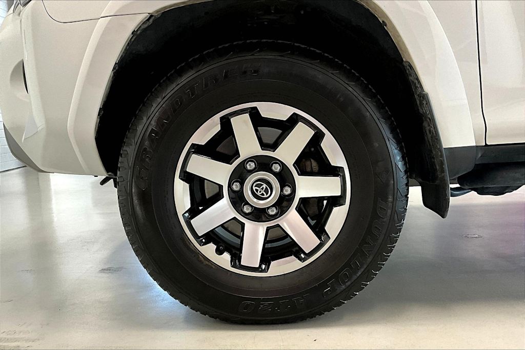 2023 Toyota 4Runner TRD Off Road 8