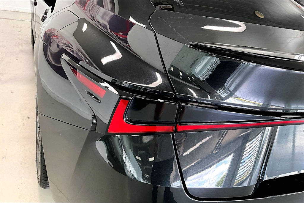 Thumbnail: 2024 Lexus ES - 29