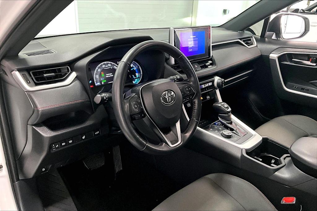 Thumbnail: 2024 Toyota RAV4 - 2
