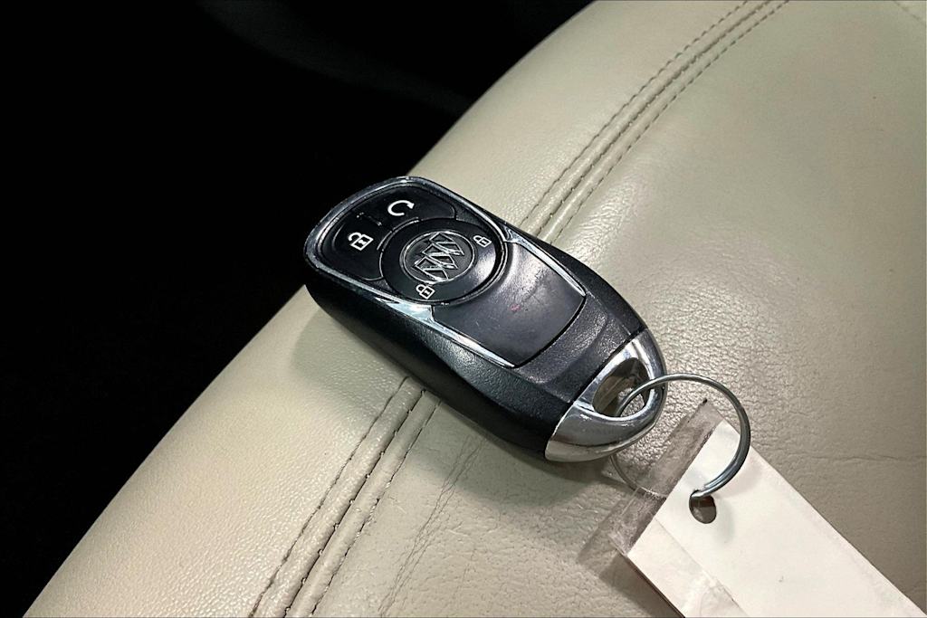 Thumbnail: 2018 Buick Encore - 18