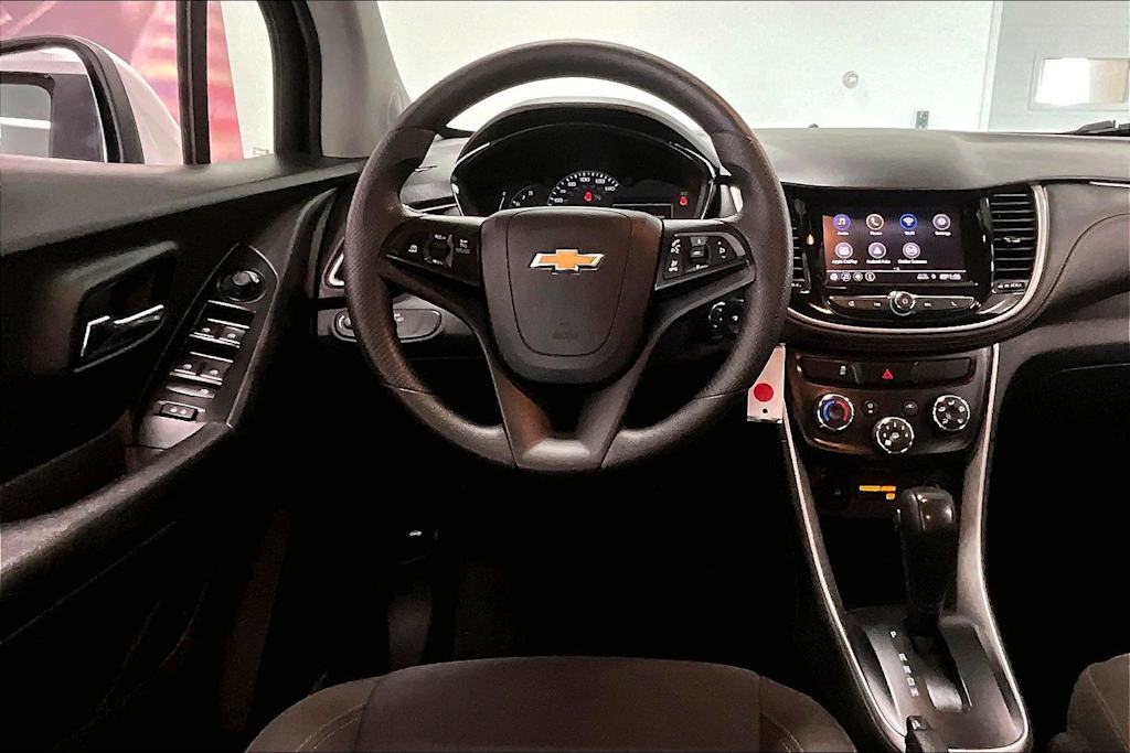 Thumbnail: 2022 Chevrolet Trax - 13