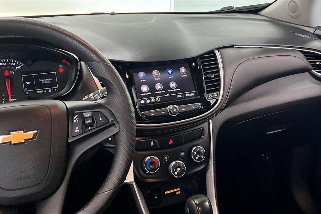 Thumbnail: 2022 Chevrolet Trax - 14