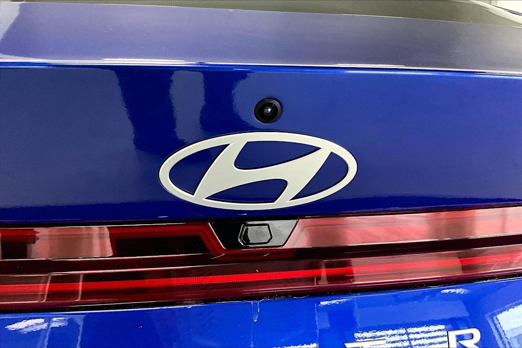 Thumbnail: 2024 Hyundai Elantra - 6