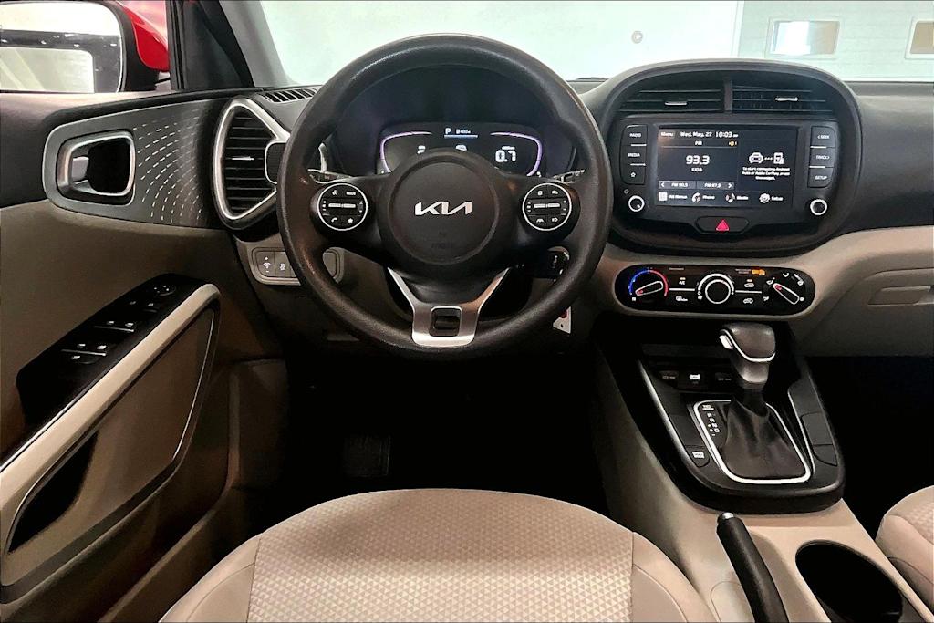 Thumbnail: 2023 Kia Soul - 13