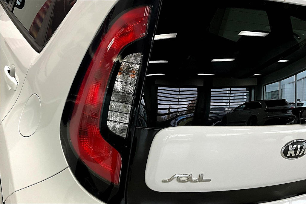 Thumbnail: 2014 Kia Soul - 30