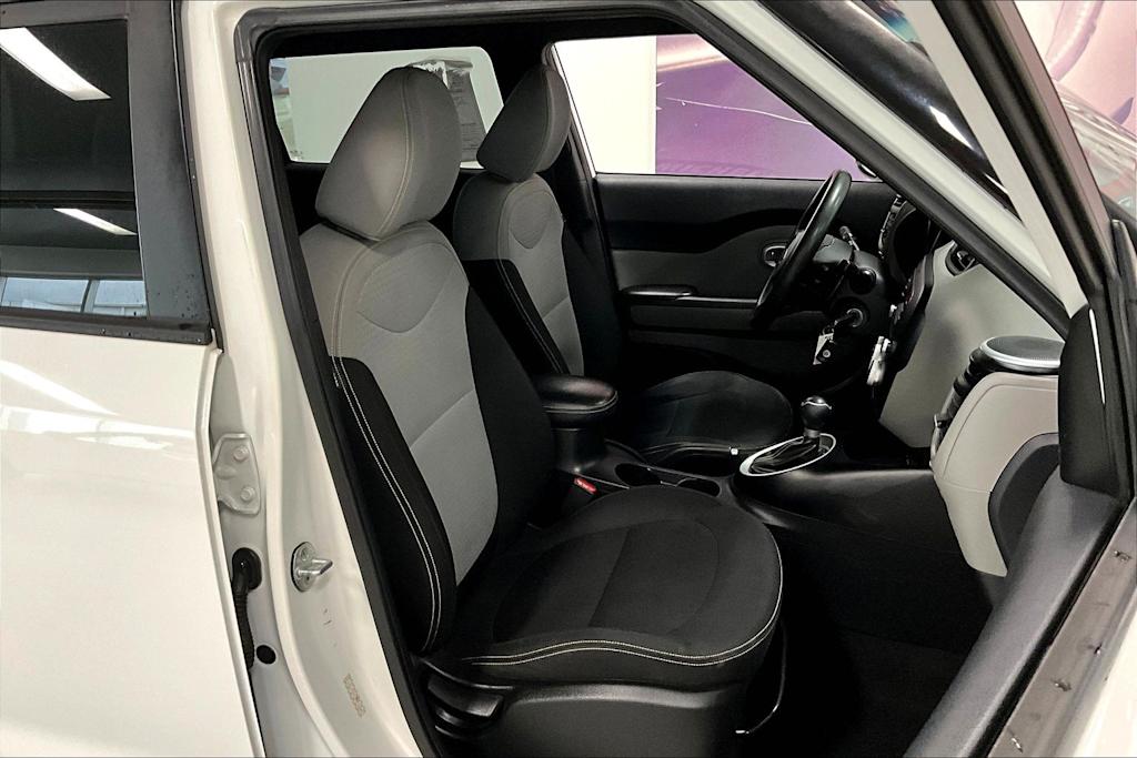 Thumbnail: 2014 Kia Soul - 11