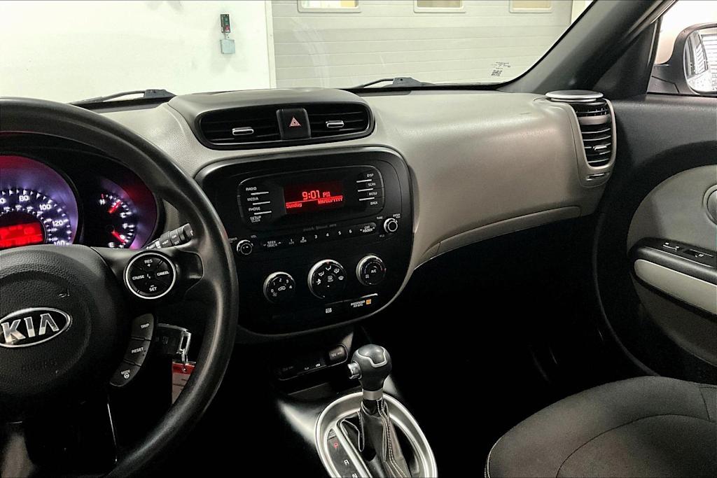 Thumbnail: 2014 Kia Soul - 14