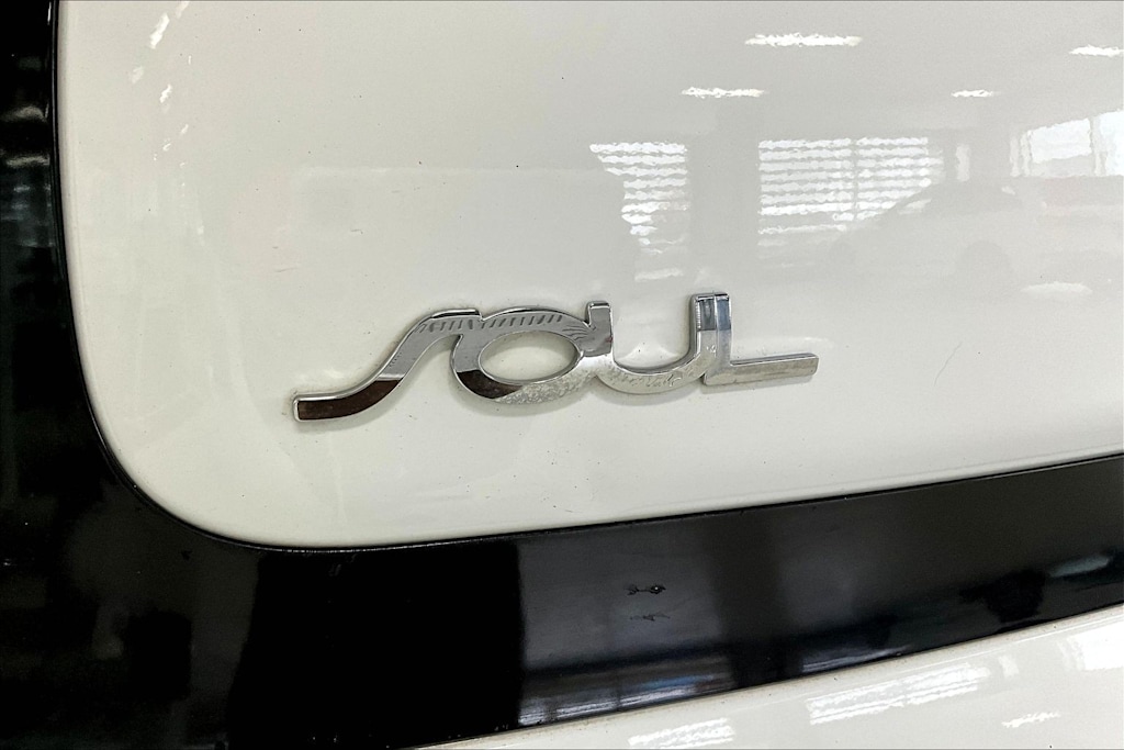 Thumbnail: 2014 Kia Soul - 7