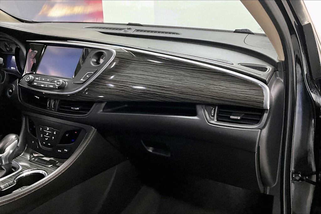 Thumbnail: 2017 Buick Envision - 20