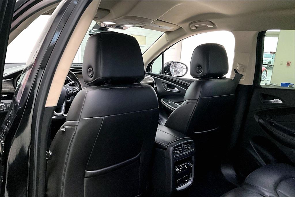 Thumbnail: 2017 Buick Envision - 12