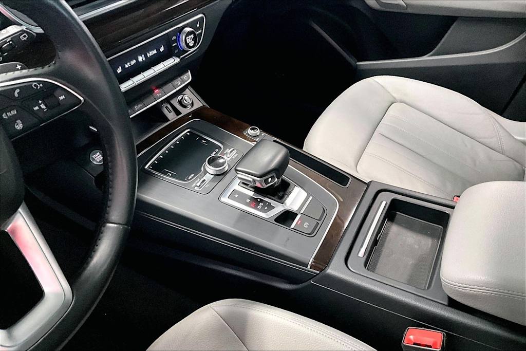 Thumbnail: 2018 Audi Q5 - 15