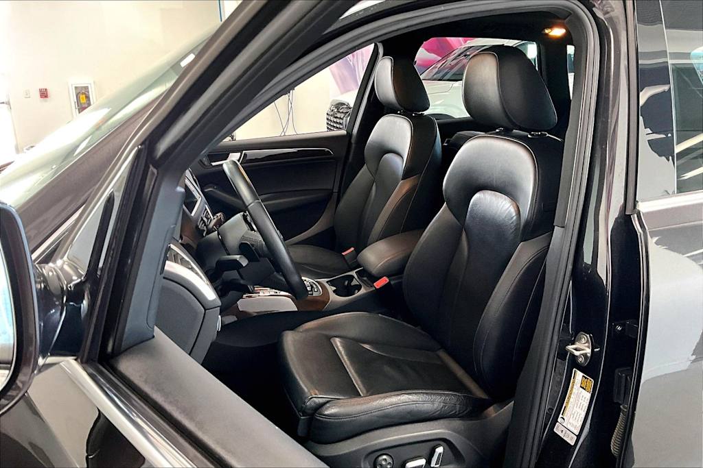 Thumbnail: 2016 Audi Q5 - 9