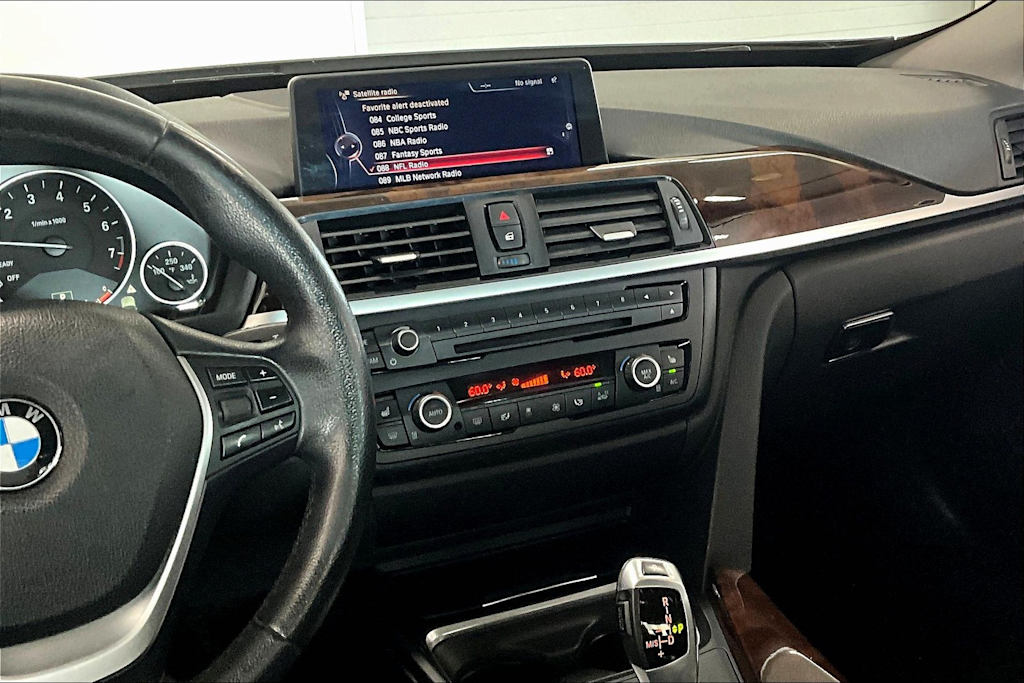 Thumbnail: 2015 BMW 3 Series - 14