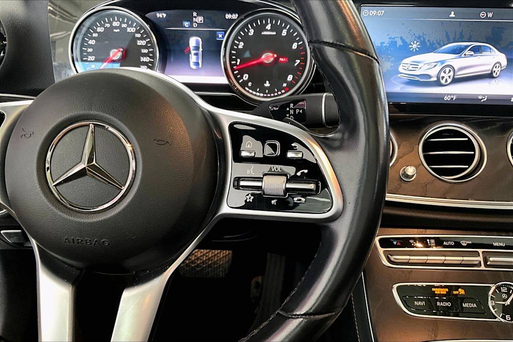 Thumbnail: 2019 Mercedes-Benz E-Class - 23