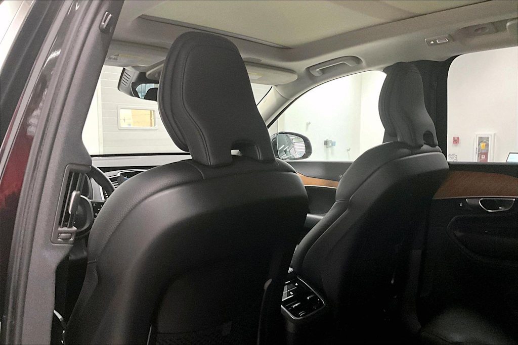 Thumbnail: 2024 Volvo XC90 - 13