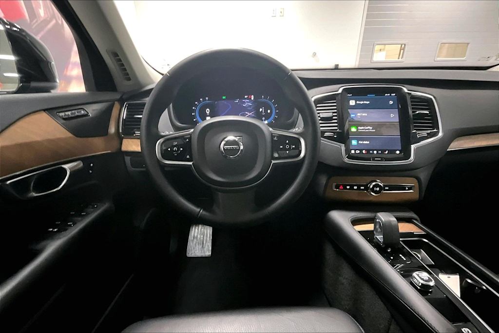 Thumbnail: 2024 Volvo XC90 - 14