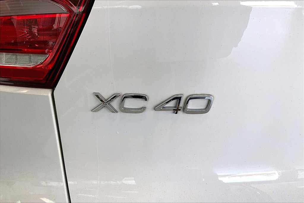 Thumbnail: 2019 Volvo XC40 - 7