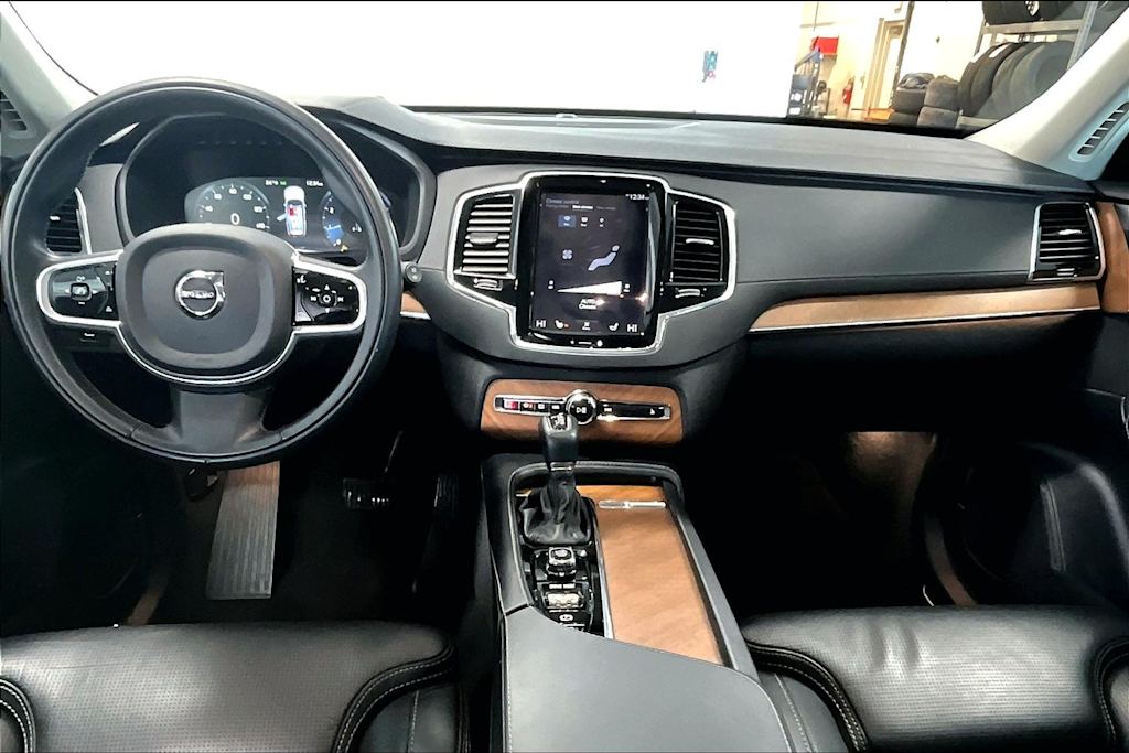 2020 Volvo XC90 T6 Inscription 10