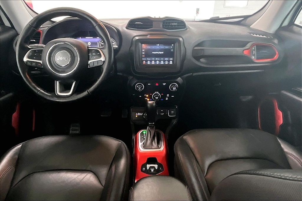 Thumbnail: 2020 Jeep Renegade - 9