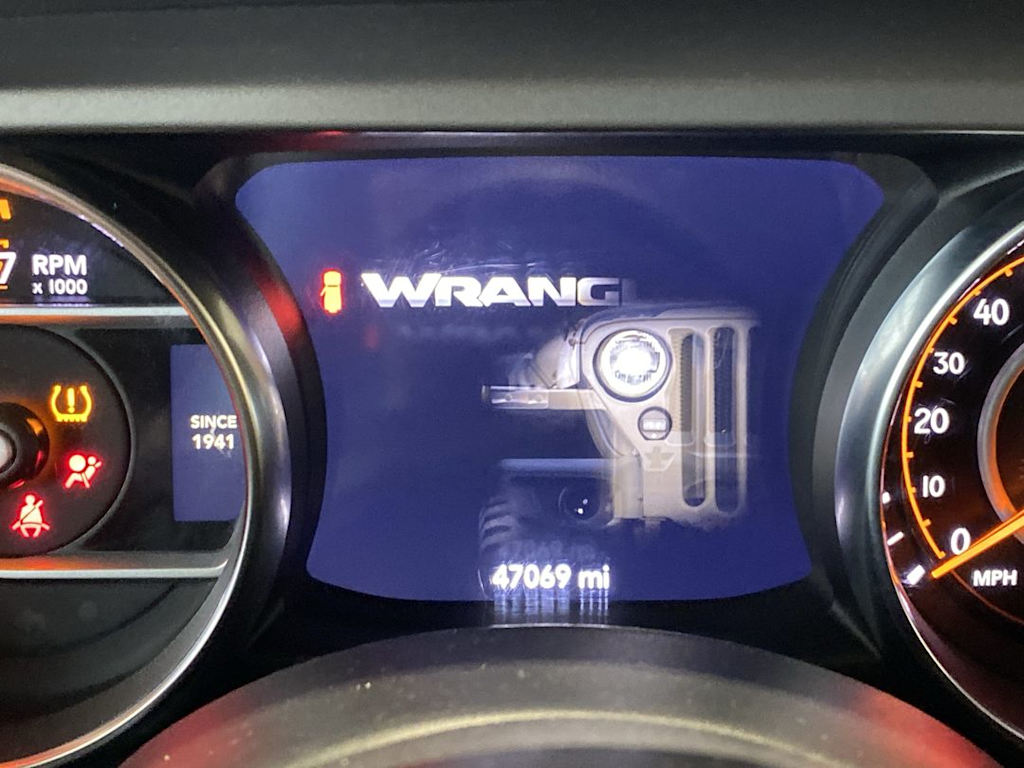 Thumbnail: 2020 Jeep Wrangler - 15