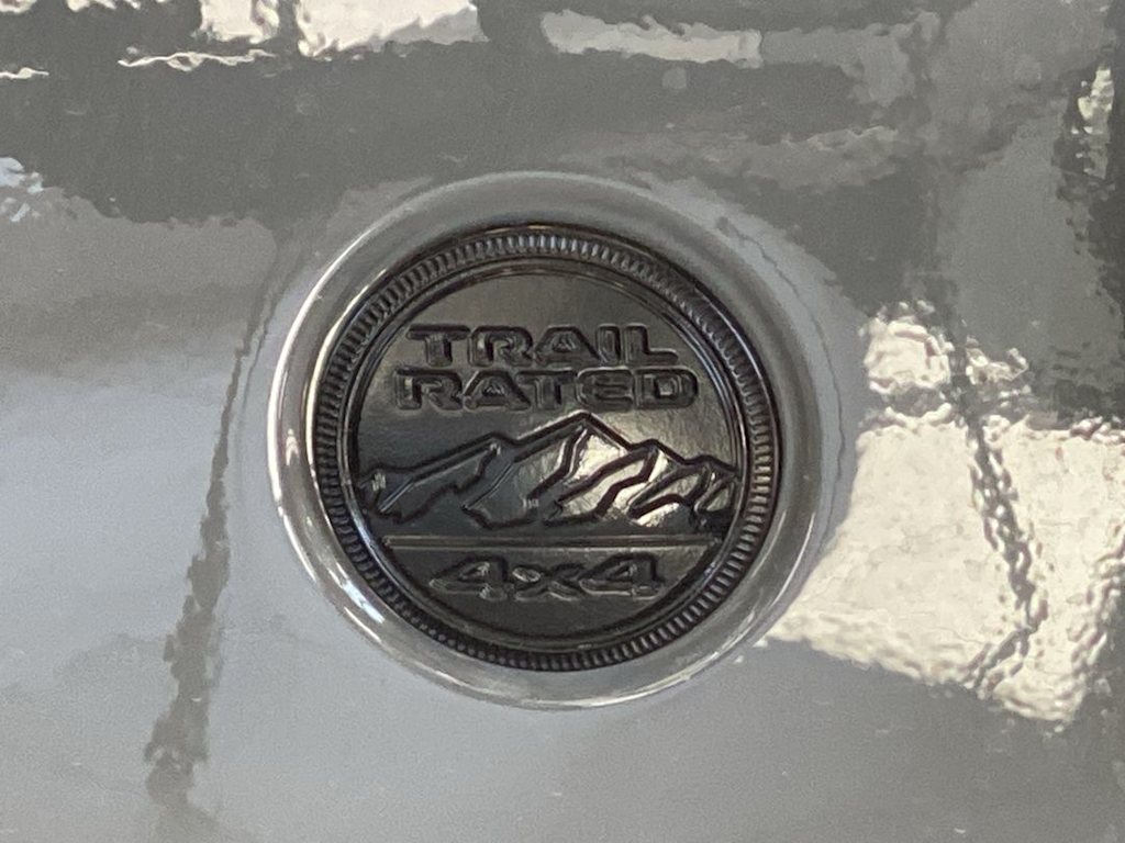 Thumbnail: 2022 Jeep Wrangler - 21