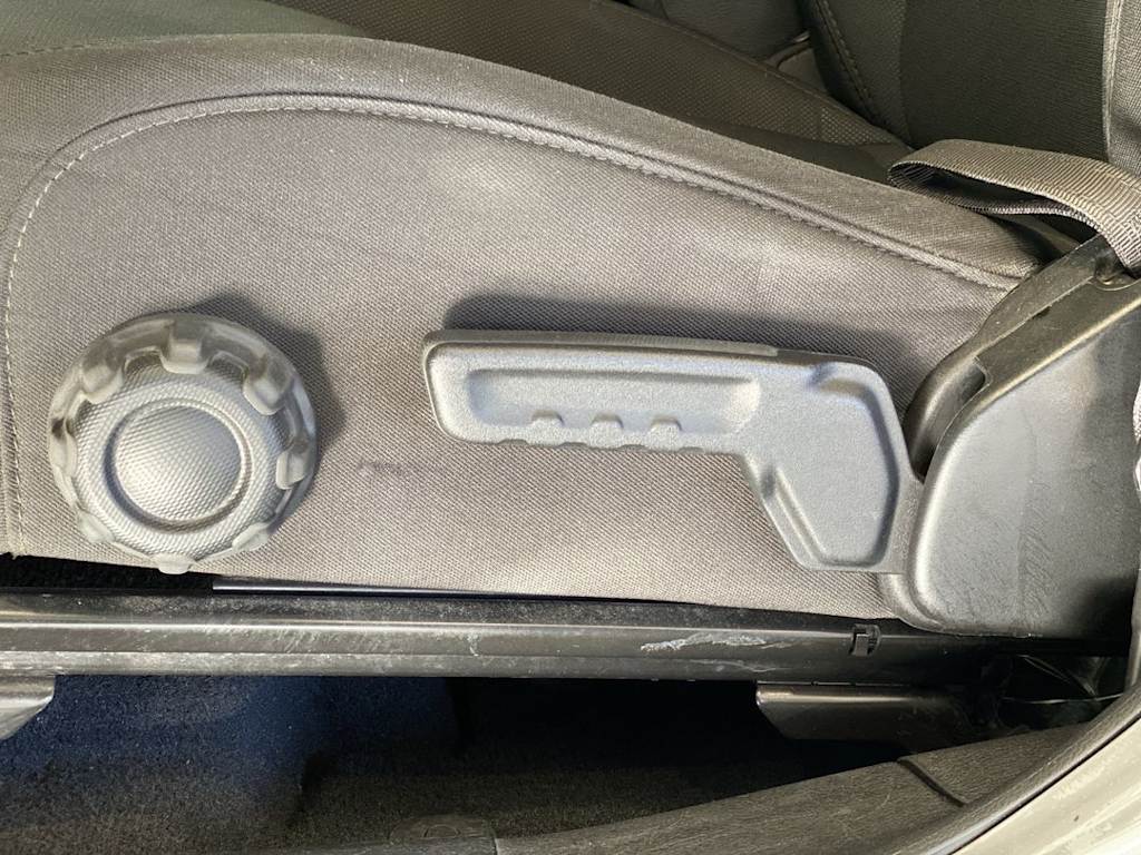 Thumbnail: 2023 Jeep Wrangler - 20