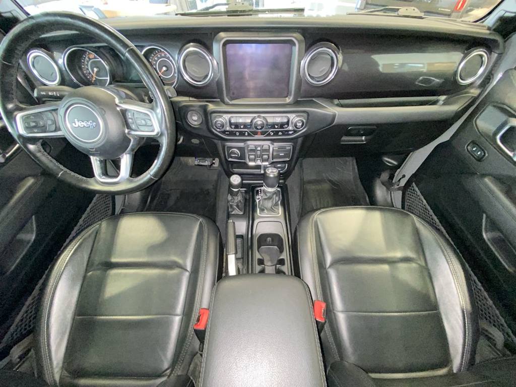 2021 Jeep Wrangler Unlimited Sahara 9