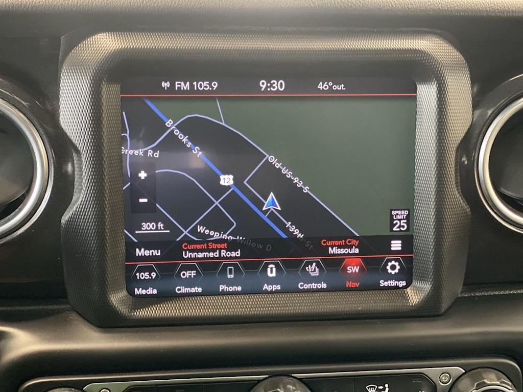 2021 Jeep Wrangler Unlimited Sahara 24