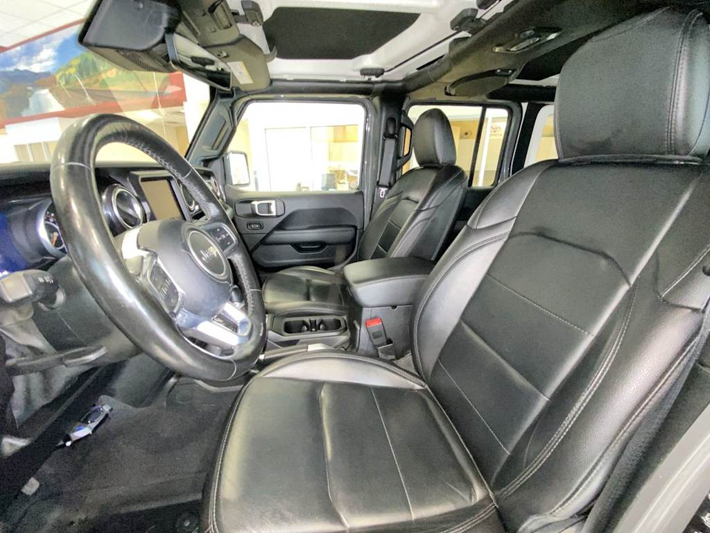 2021 Jeep Wrangler Unlimited Sahara 10