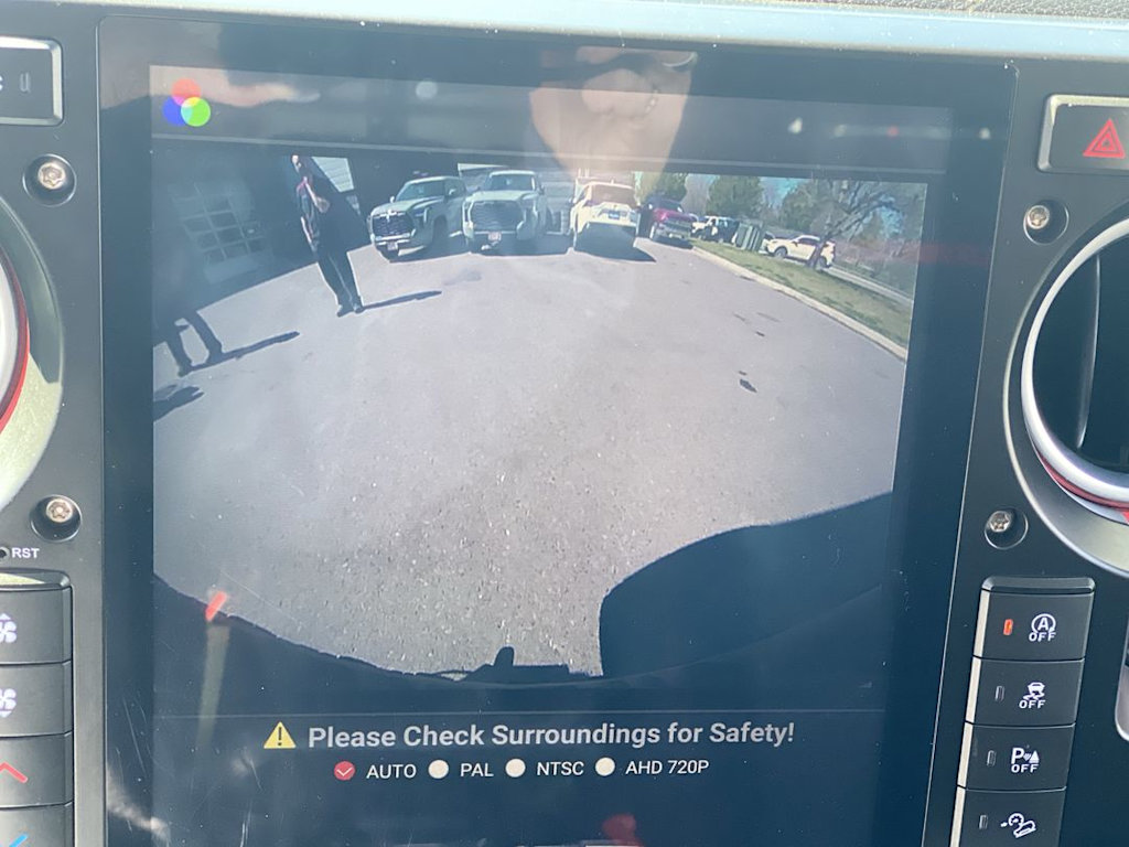 Thumbnail: 2018 Jeep Wrangler - 22