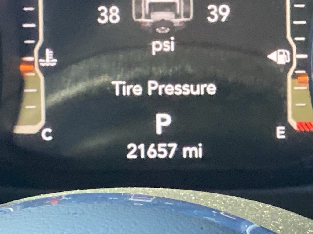 Thumbnail: 2018 Jeep Wrangler - 13