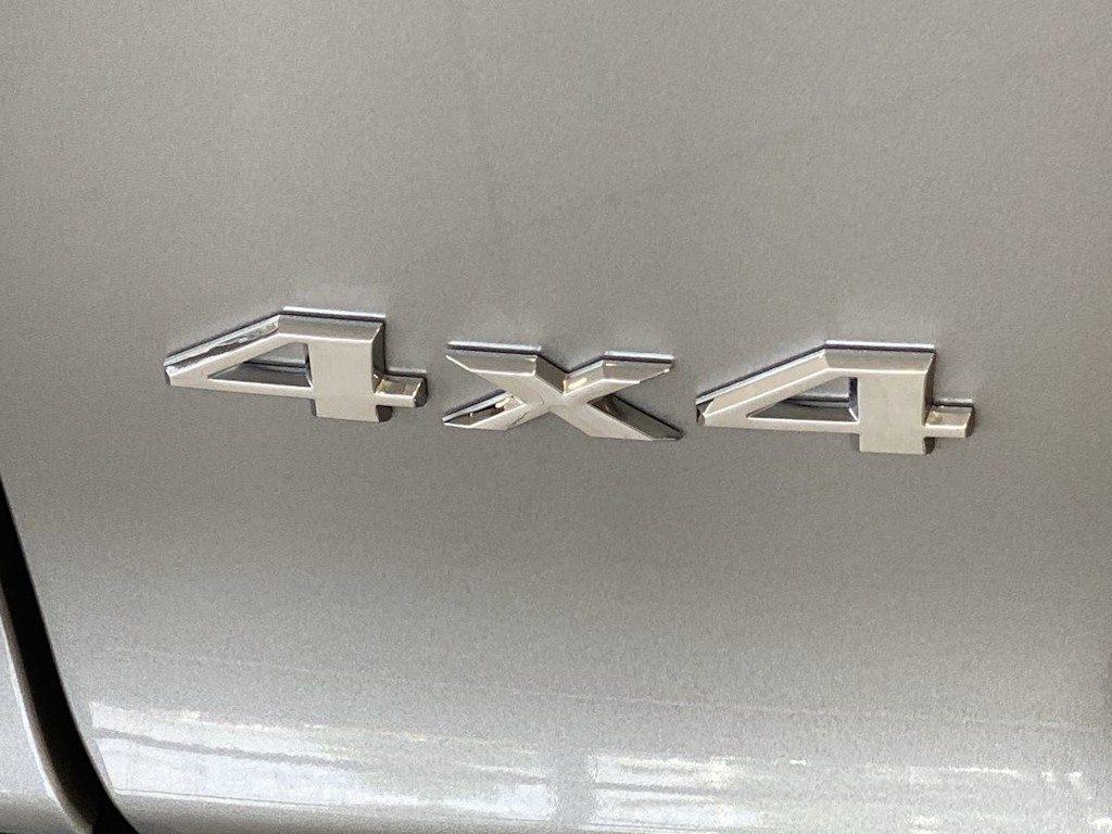 Thumbnail: 2019 Jeep Cherokee - 6