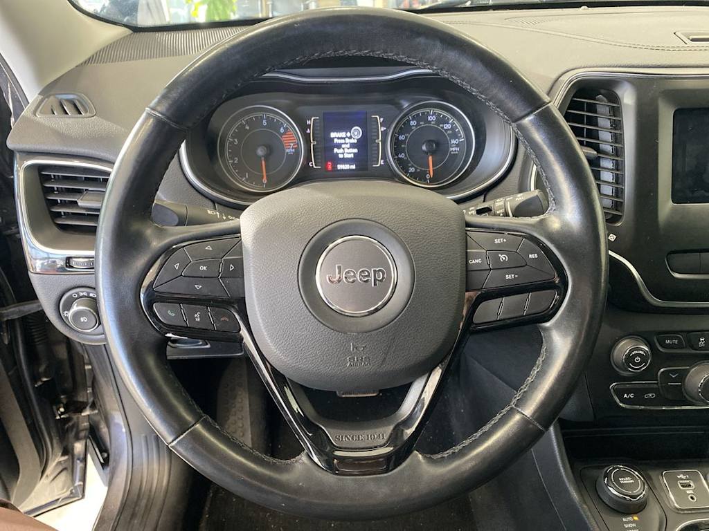 Thumbnail: 2020 Jeep Cherokee - 2