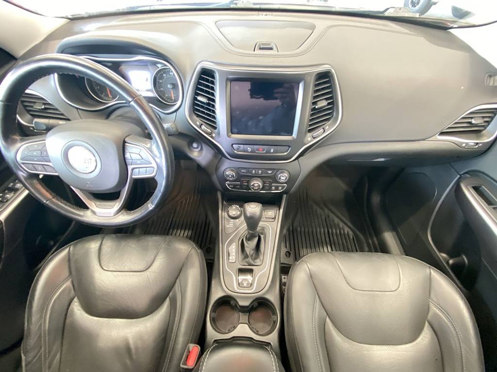 Thumbnail: 2021 Jeep Cherokee - 9
