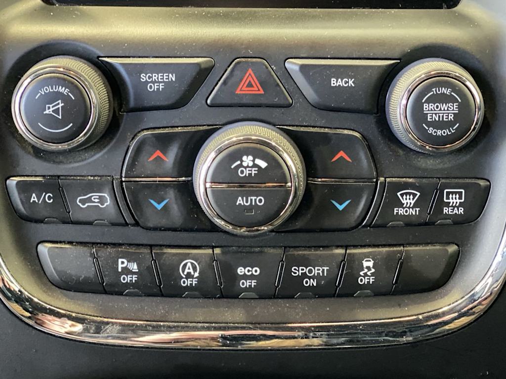 Thumbnail: 2017 Dodge Durango - 25