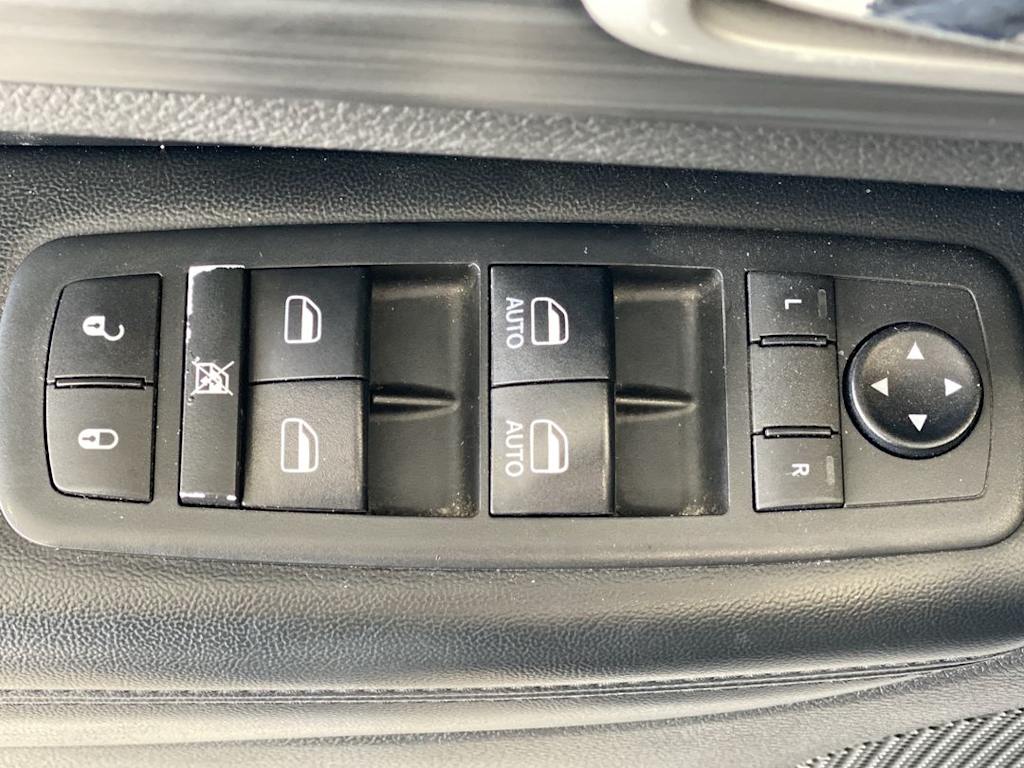 Thumbnail: 2020 Jeep Grand Cherokee - 22