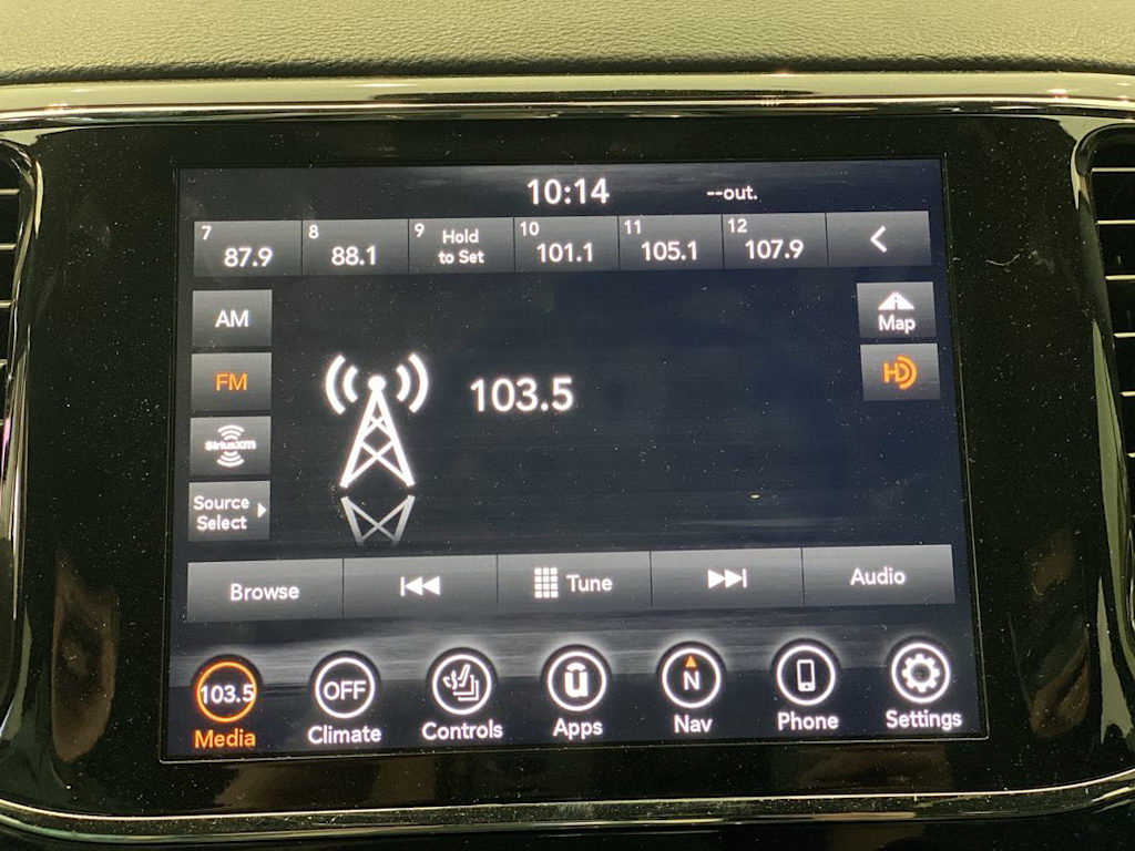 Thumbnail: 2021 Jeep Grand Cherokee - 12