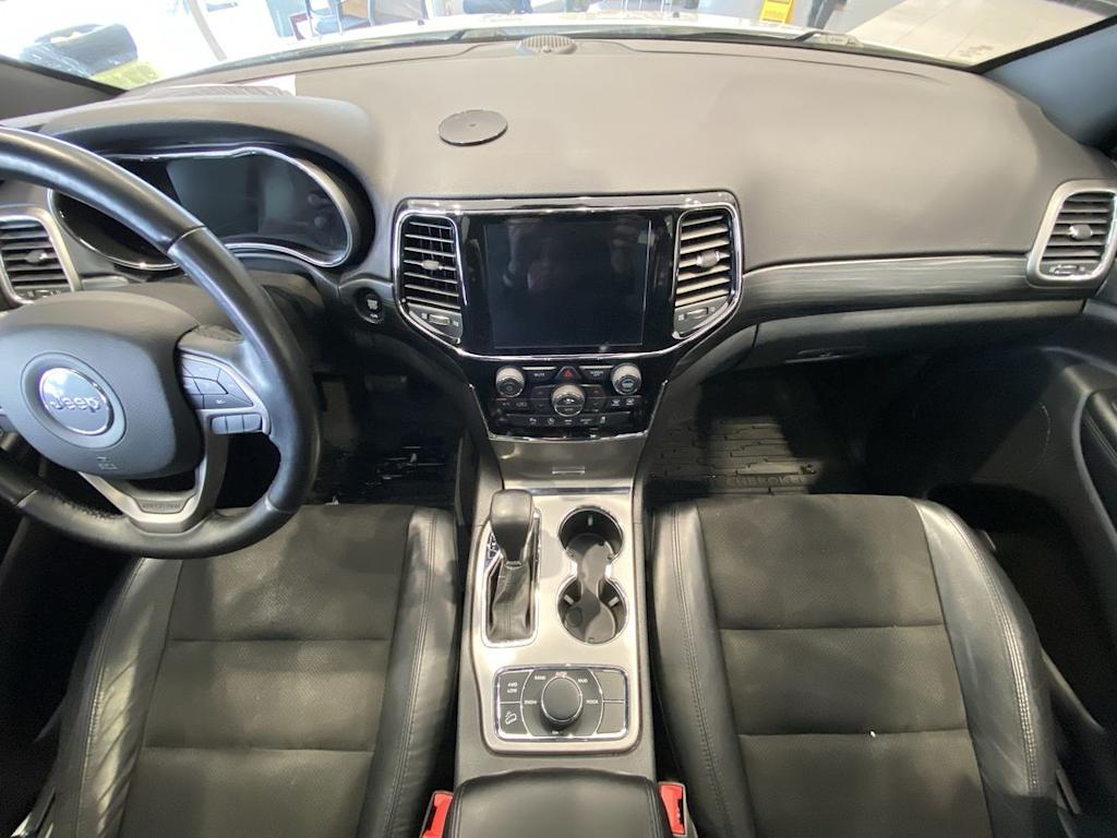 Thumbnail: 2020 Jeep Grand Cherokee - 9