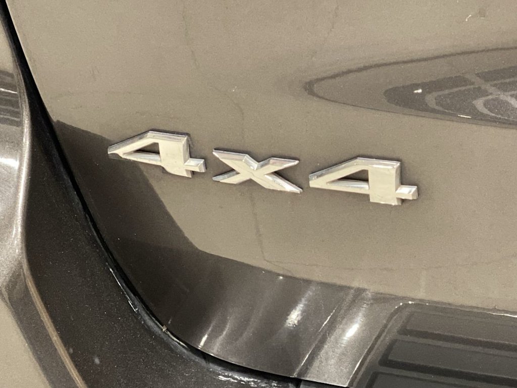 Thumbnail: 2014 Jeep Grand Cherokee - 21