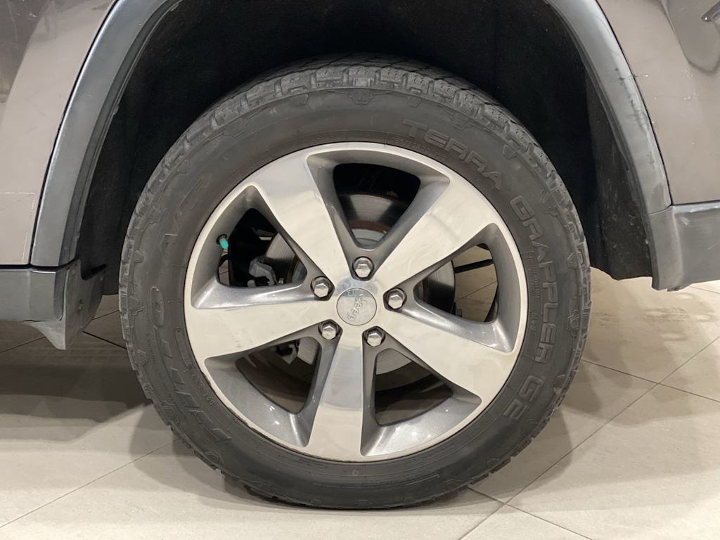 Thumbnail: 2014 Jeep Grand Cherokee - 6