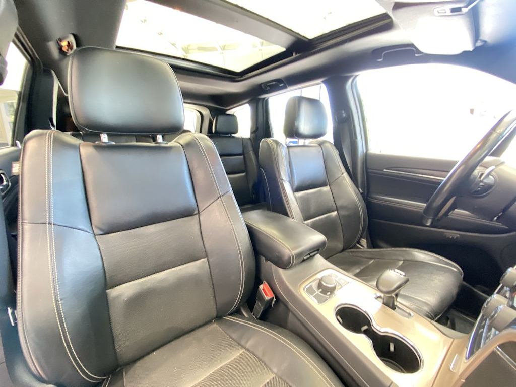 Thumbnail: 2015 Jeep Grand Cherokee - 10