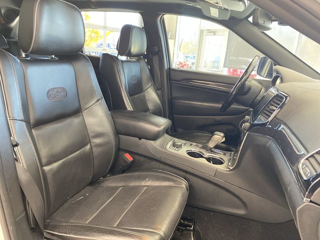 Thumbnail: 2020 Jeep Grand Cherokee - 11