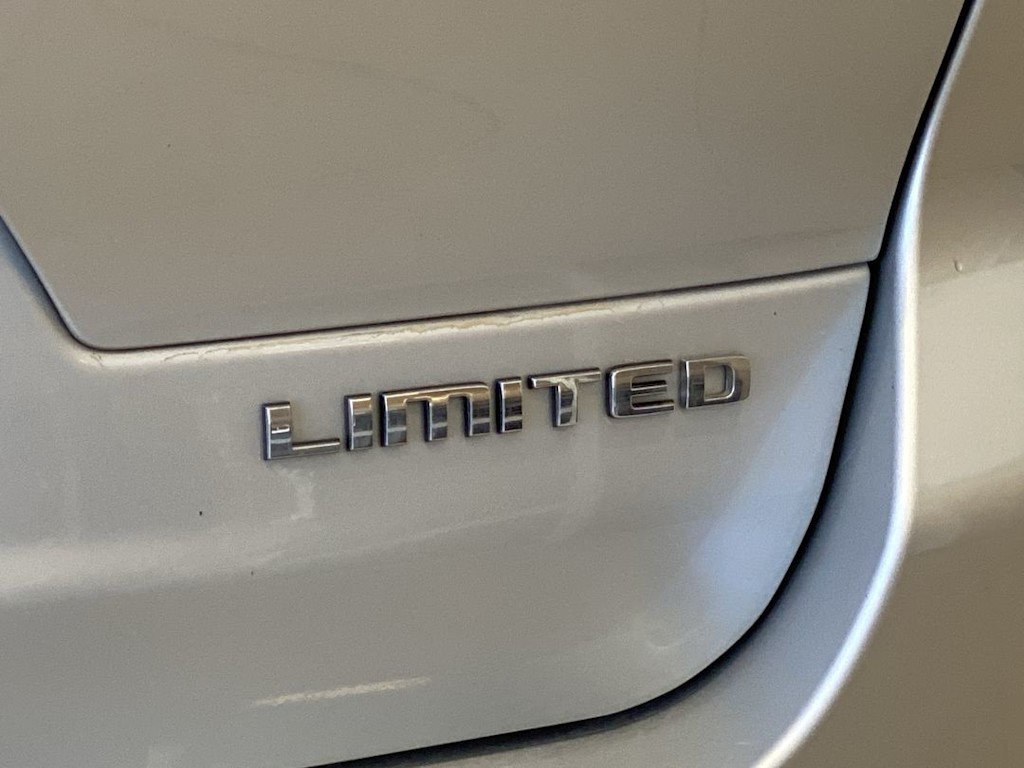 Thumbnail: 2022 Jeep Grand Cherokee L - 20